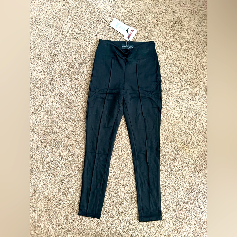 Kendall & Kylie leggings